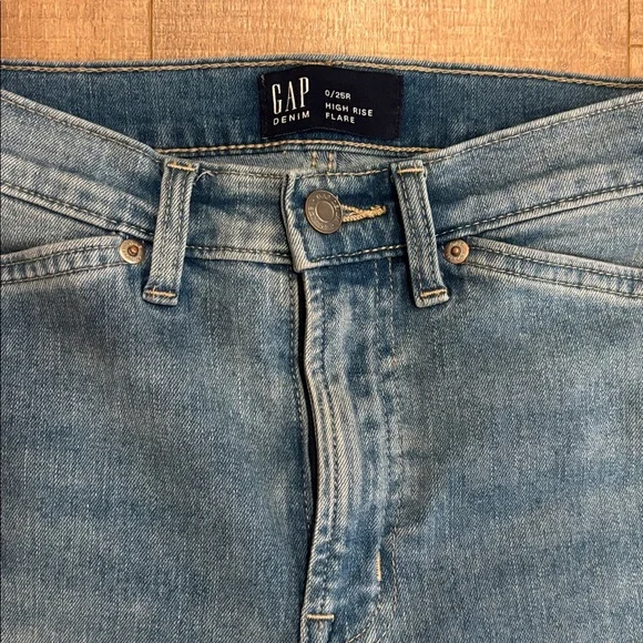 GAP high rise wide leg flare trouser style - Picture 2 of 6